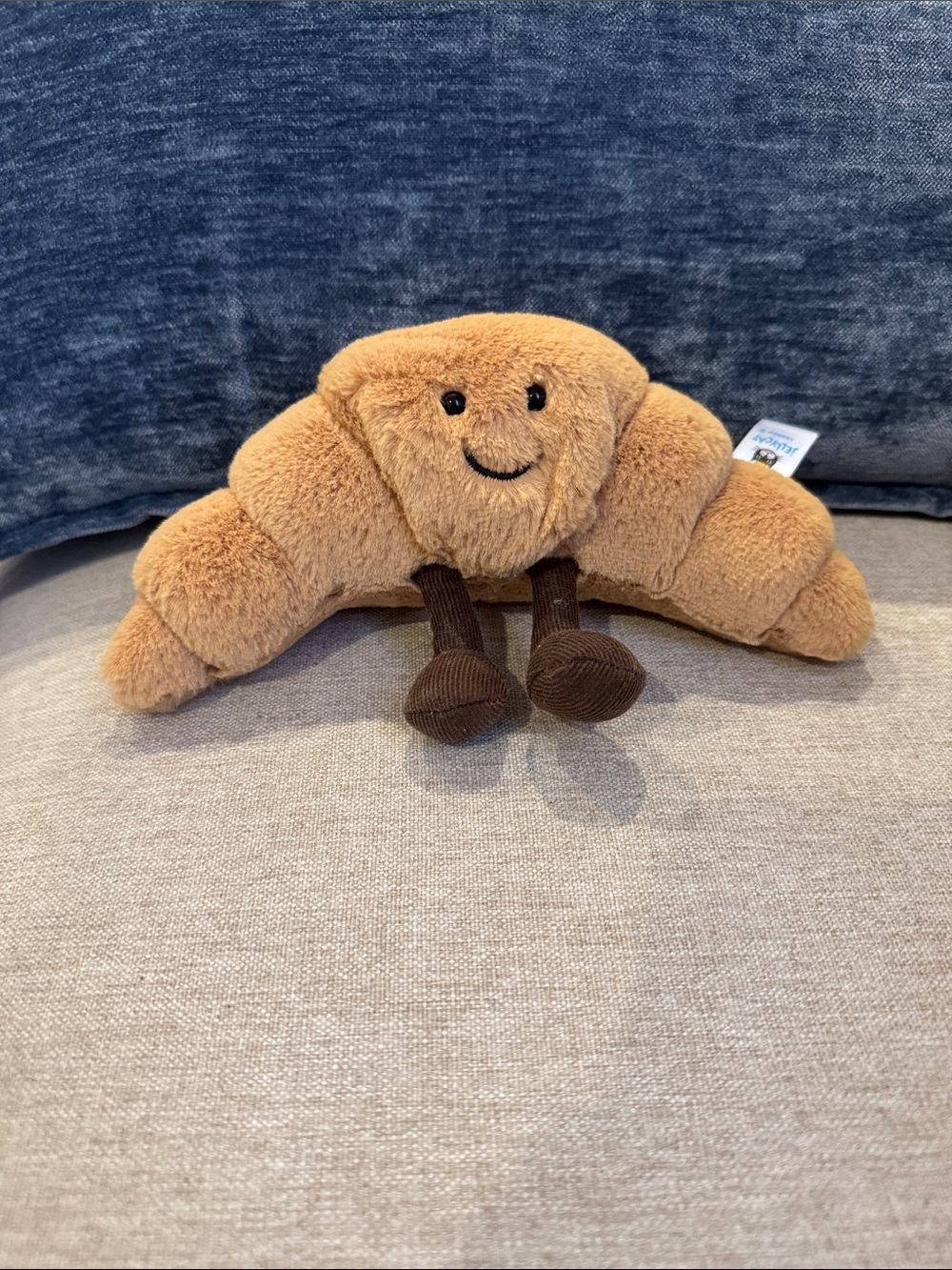 Jellycat Ambuseable Croissant Plush Toy - Smiling Brown Pastry